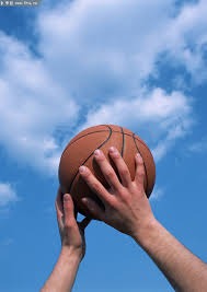 德转朱艺：黎巴嫩裁判组执法国安VS麦克阿瑟的亚冠联赛